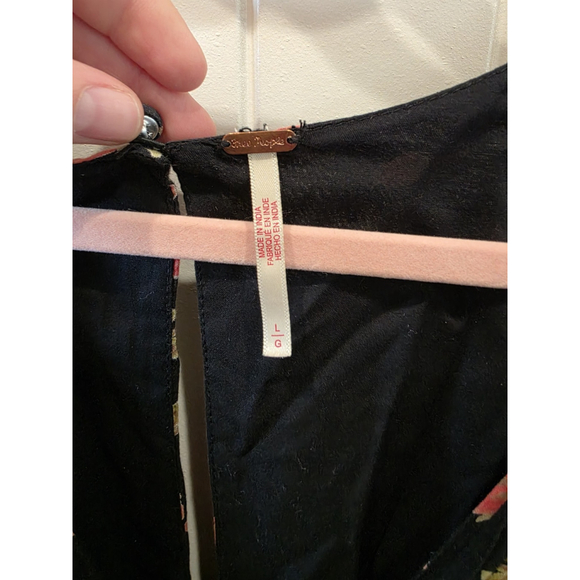 Free People Keep You Mini Dress Size L $128 Floral Flowy Runched V Neck Feminine - Picture 8 of 8